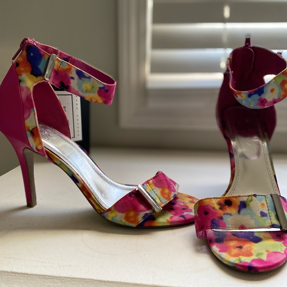 Floral heels
